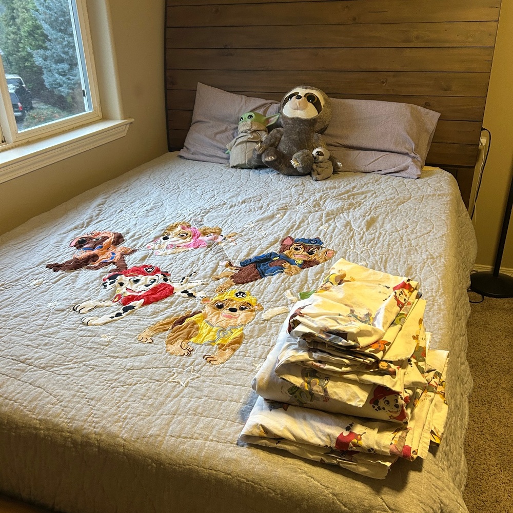 Pottery Barn Kids Gray Paw Patrol Embroidered Quilt with Character Sheets